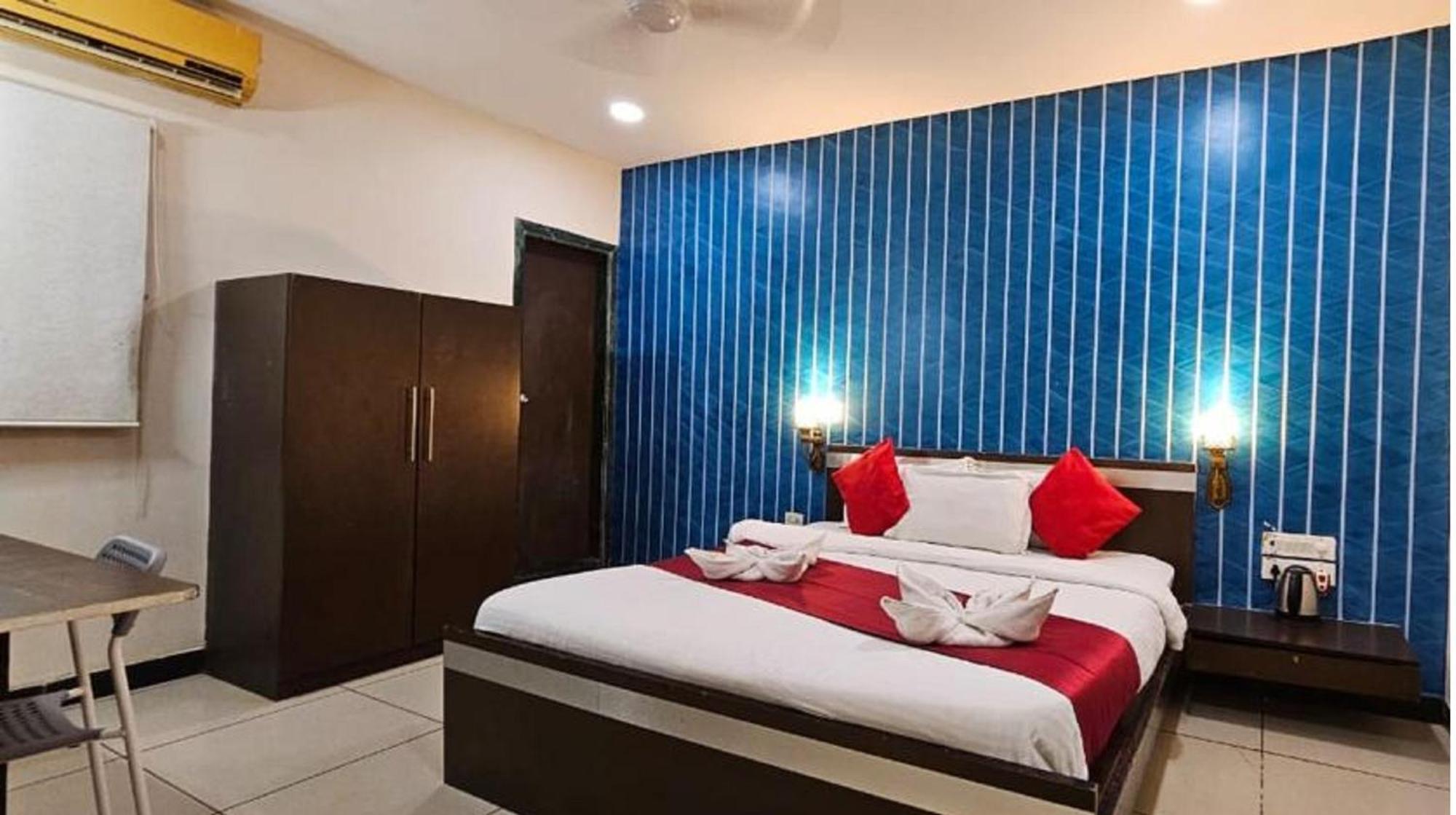 Hotel Sunshine Airport Mumbai Exterior foto